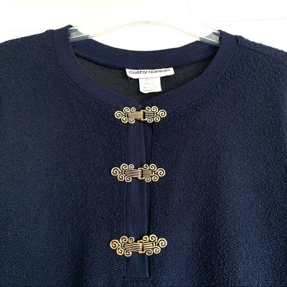 Vintage Cathy Daniels Navy Blue Textured Knit Gold Clasps Sweater Size Large - Picture 2 of 10